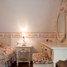 Perabot bilik gaya Provence