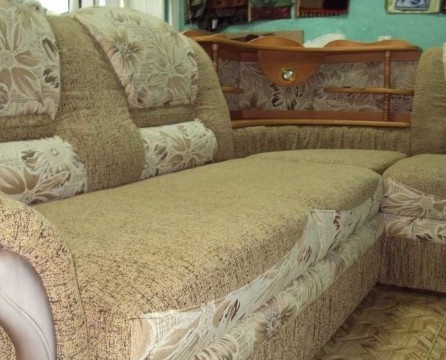 Sofa spanduk