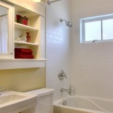 Foto bilik mandi kuning