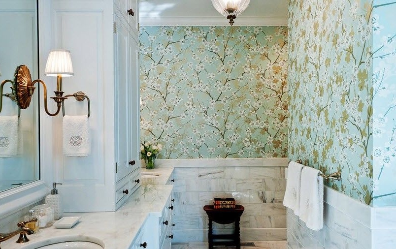 Kertas dinding bukan tenunan di dalam bilik mandi