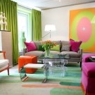 Kombinasi warna perabot dan dinding yang kompeten