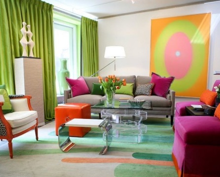 Kombinasi warna perabot dan dinding yang kompeten
