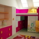 Interior bilik kanak-kanak untuk seorang gadis
