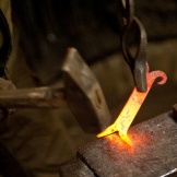 Artificial palsu atau blacksmithing di pedalaman