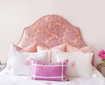 Schönes rosa Schlafzimmer