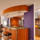 Panel ungu di dapur