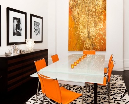 Braun-orangefarbenes Interieur