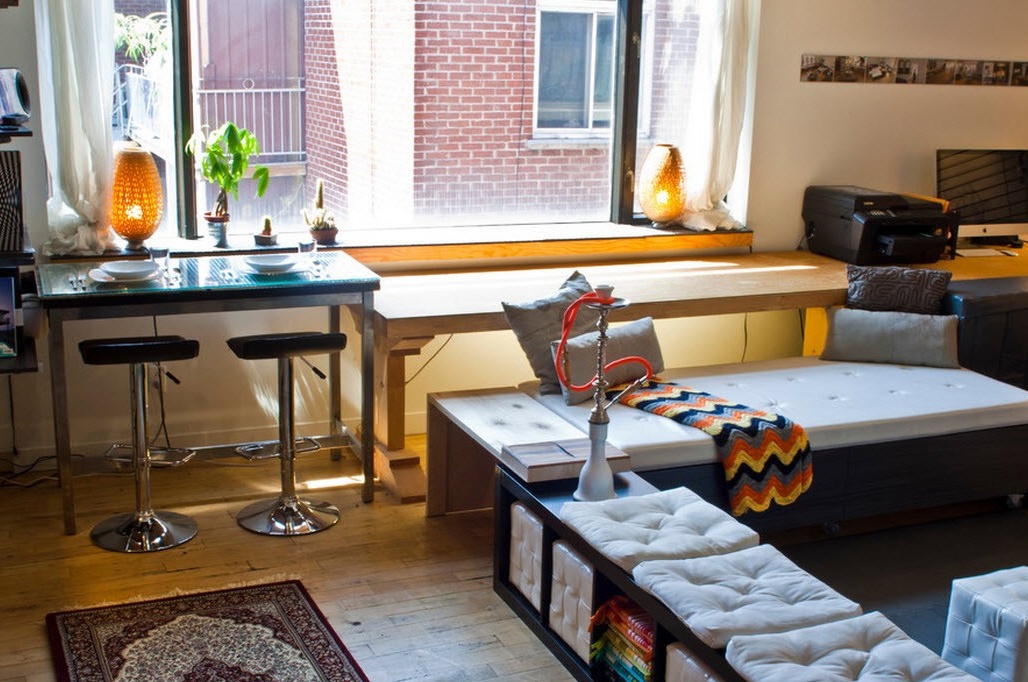 Pengezonan pangsapuri satu bilik boleh dilakukan dengan menggunakan perabot