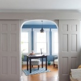 Satu kombinasi warna siling dan pintu yang indah