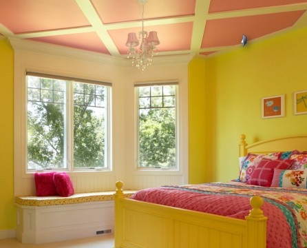• Gelbe Farbe verleiht dem Raum ein Gefühl von Lebendigkeit, Lebensfreude und Selbstvertrauen