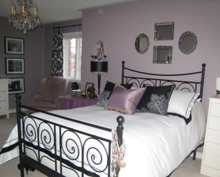 Palet ungu untuk bilik tidur