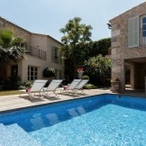 Spanische Villa mit Pool