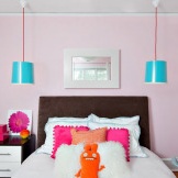 Helle Farben im rosa Schlafzimmer